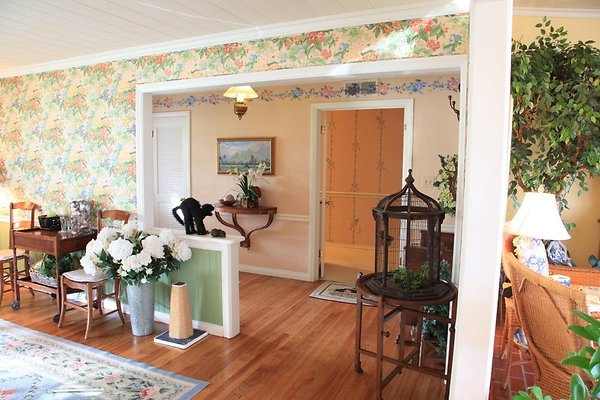 DiningRoom