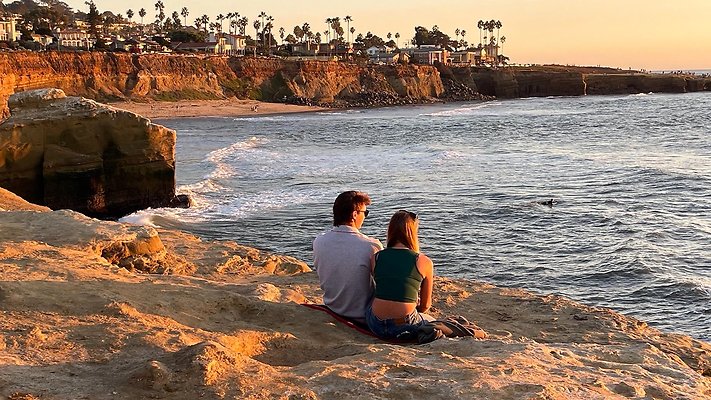 SunsetCliffs-FroudeStLot